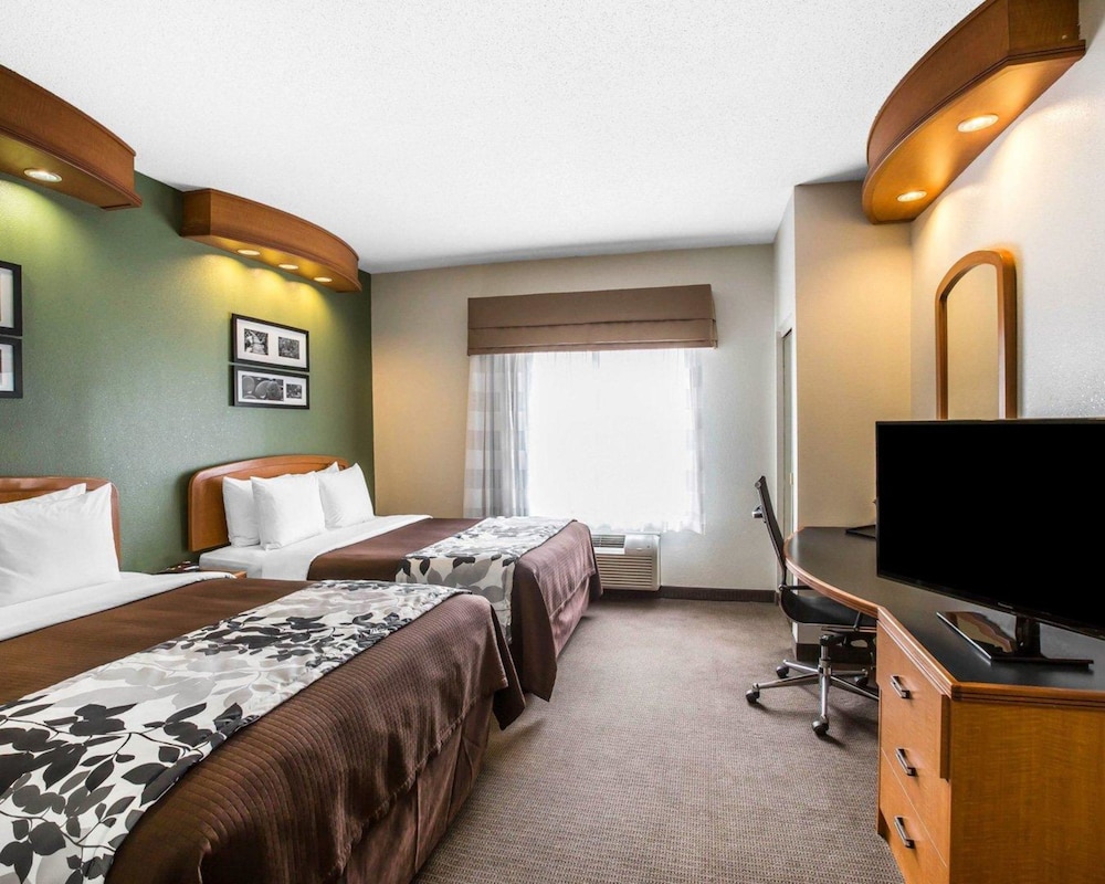 Clarion Pointe Albemarle 27/59