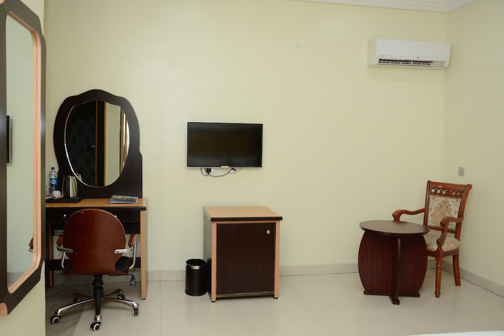 Warri Wetland Hotel 28/39