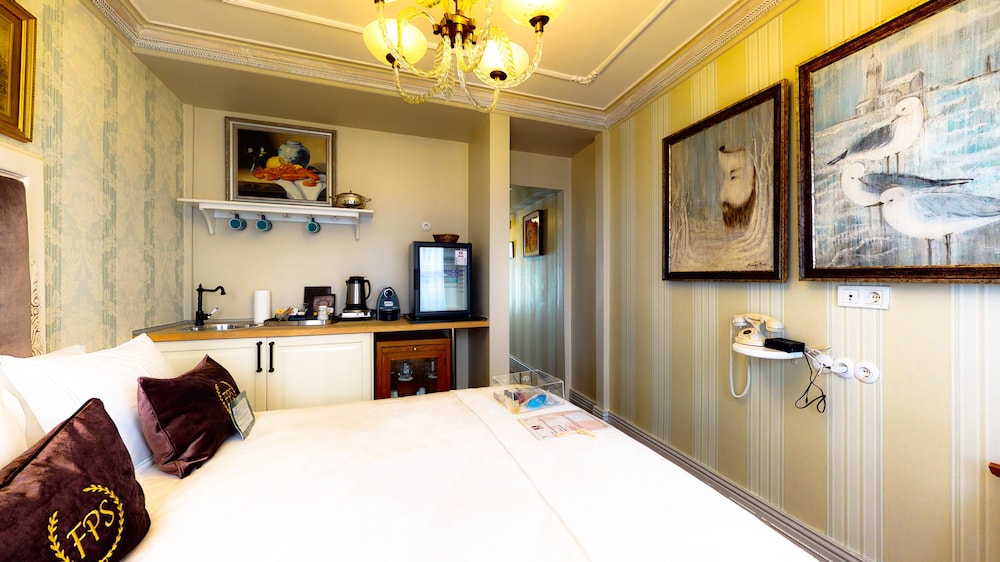 Faik Pasha Hotels 21/76