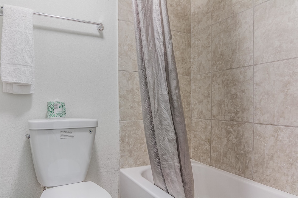 Motel6 Texarkana, AR 38/41