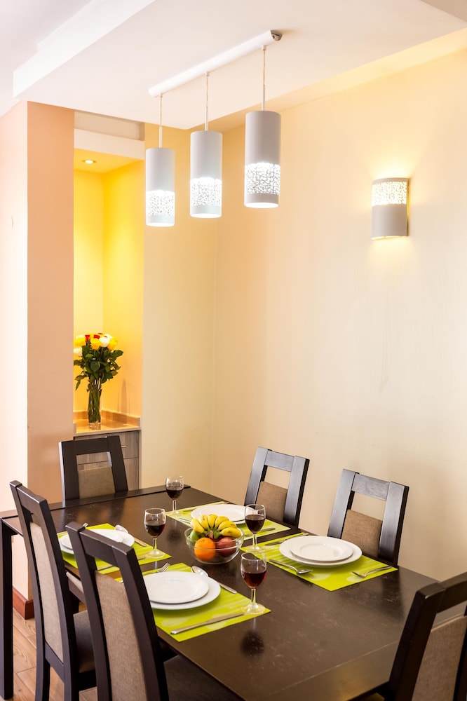 FEDHA RESIDENCES 44/60