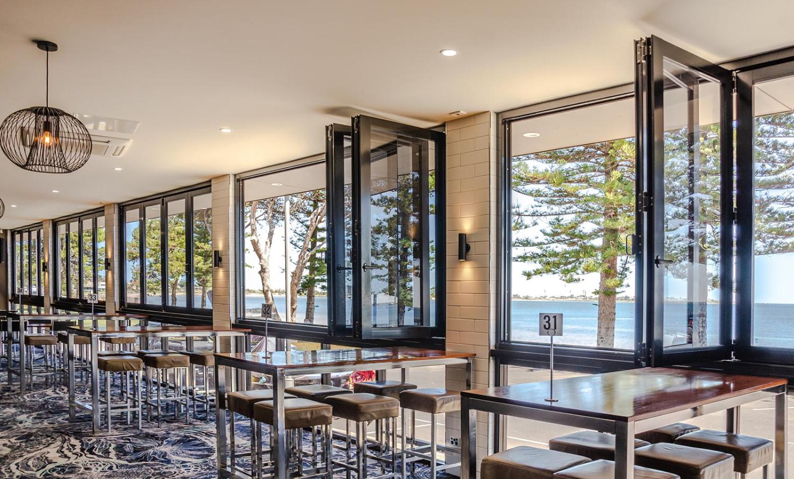 Ceduna Foreshore Hotel Motel 42/48