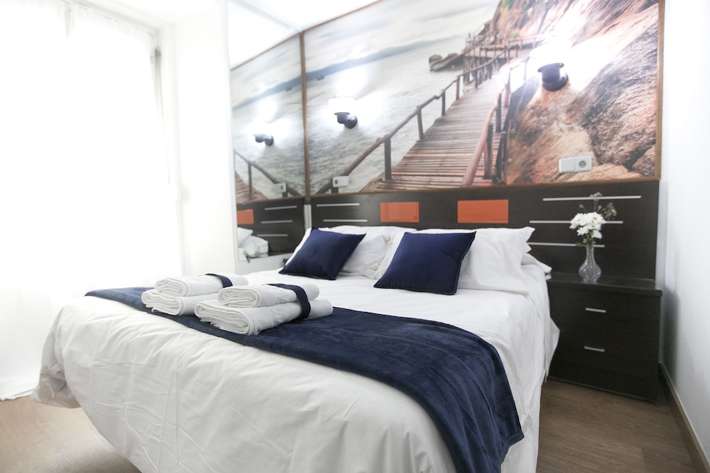 HOSTAL LA BAÑEZANA 7/33