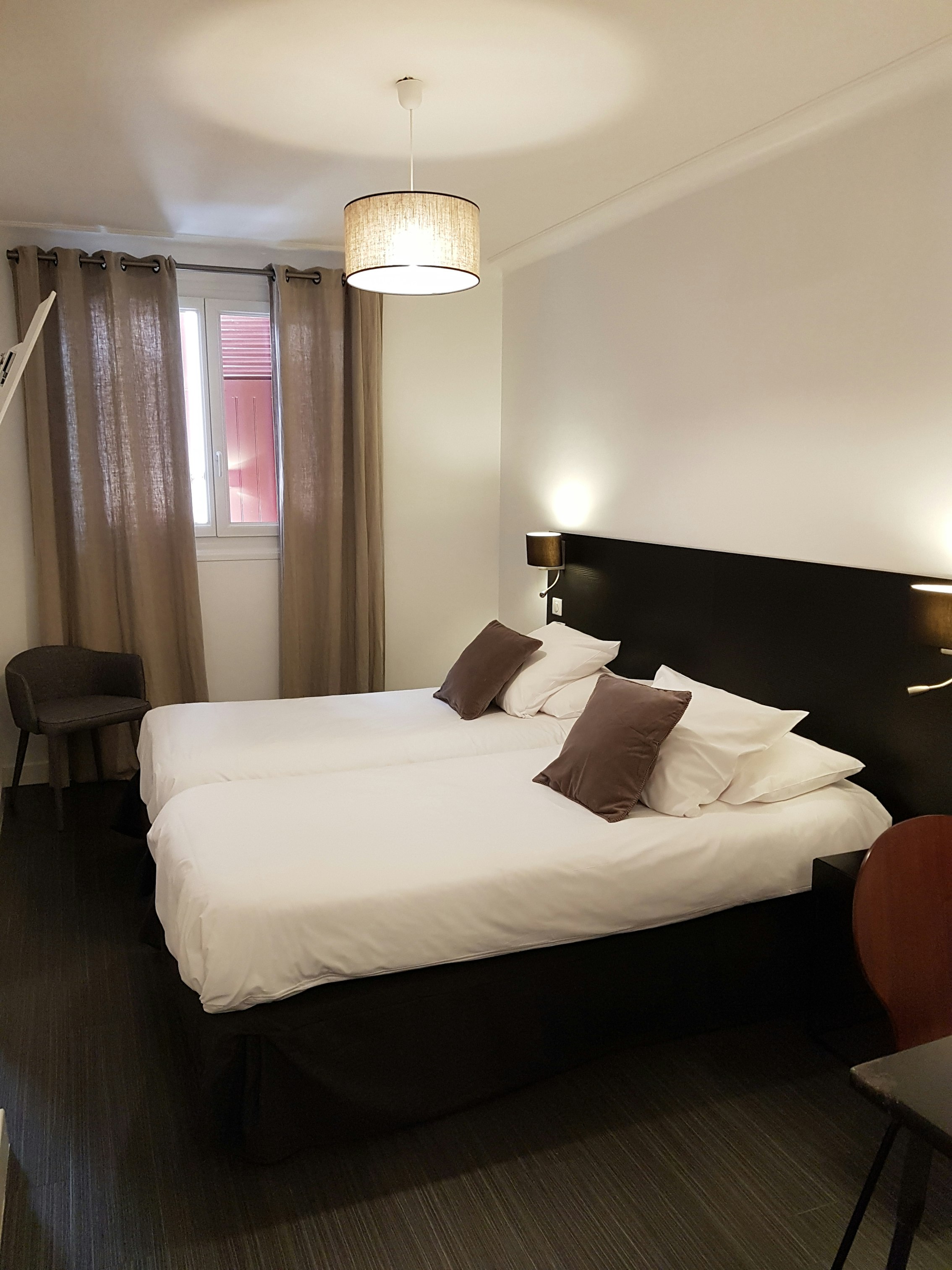 Hotel Au Bon Coin 4/16