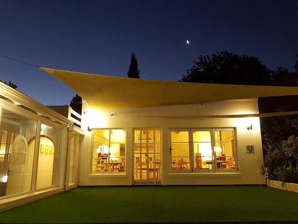La Sosta Restaurant & Guest House 1/28