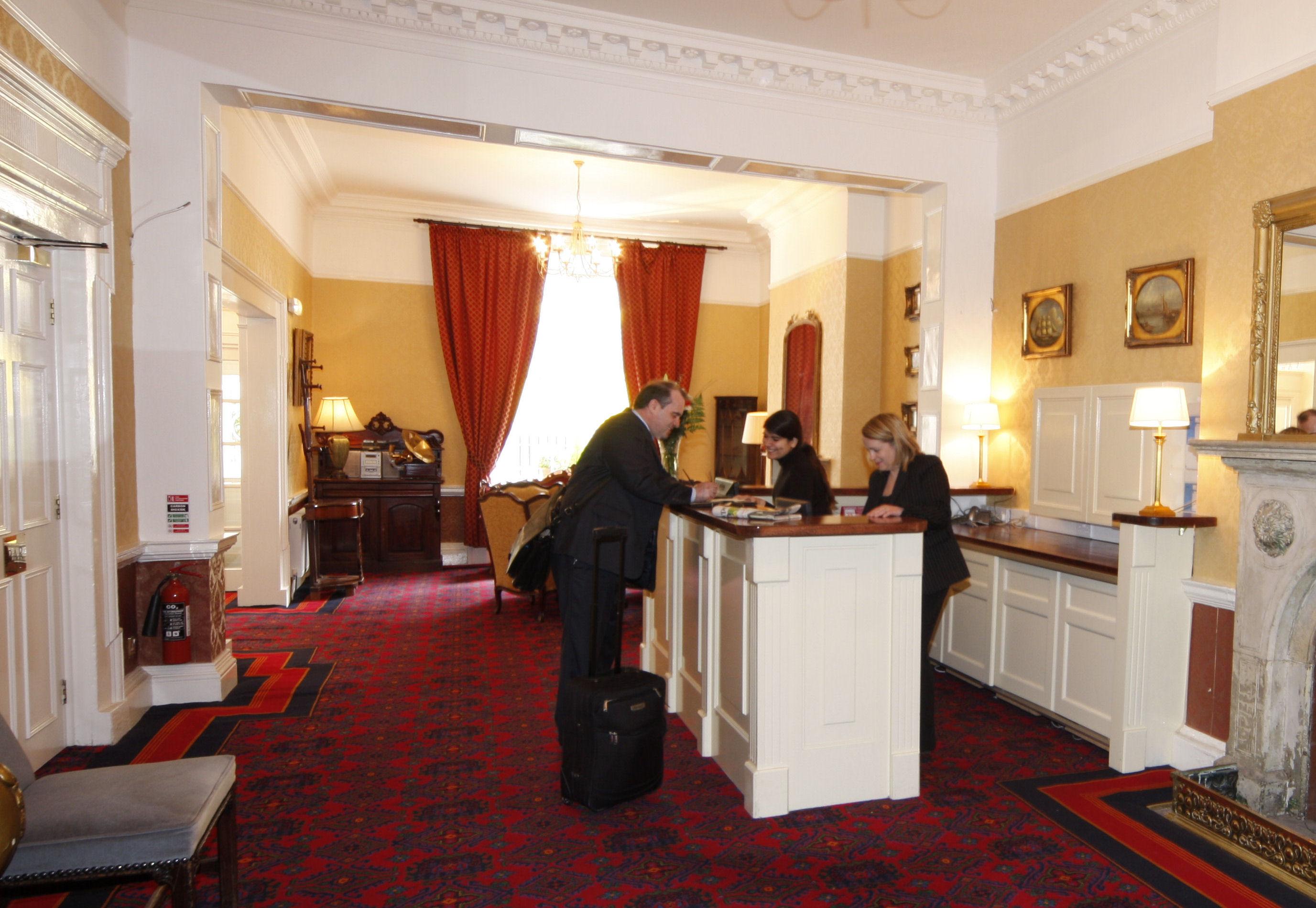 Castle Hotel 12/66