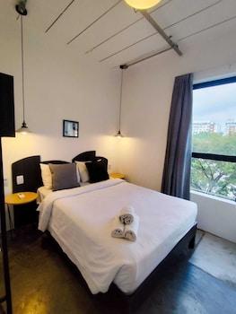 1 Bedroom, Basic