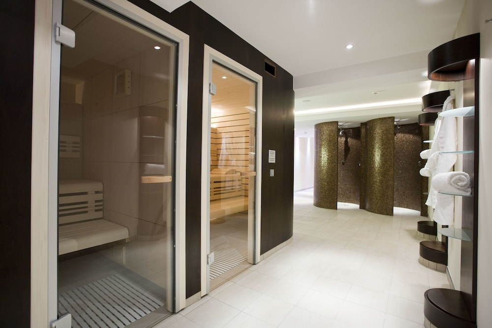 HOTEL GRAFRATHER HOF 20/49