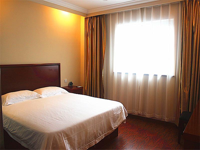 Greentree Inn Shanghai Meilan Lake Hutai Road Express Hotel 12/18