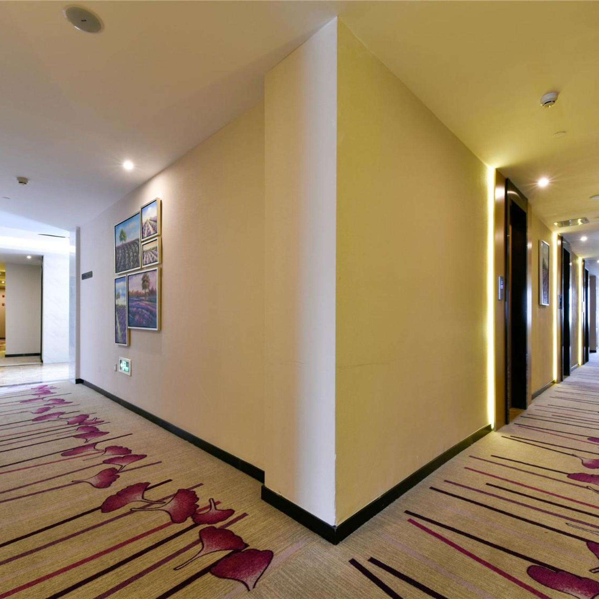 Lavande Hotel (Qingyuan Feilai Lake) 27/39