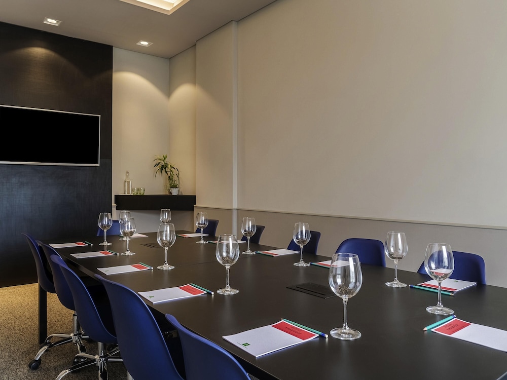 Ibis Styles SP Centro 52/64