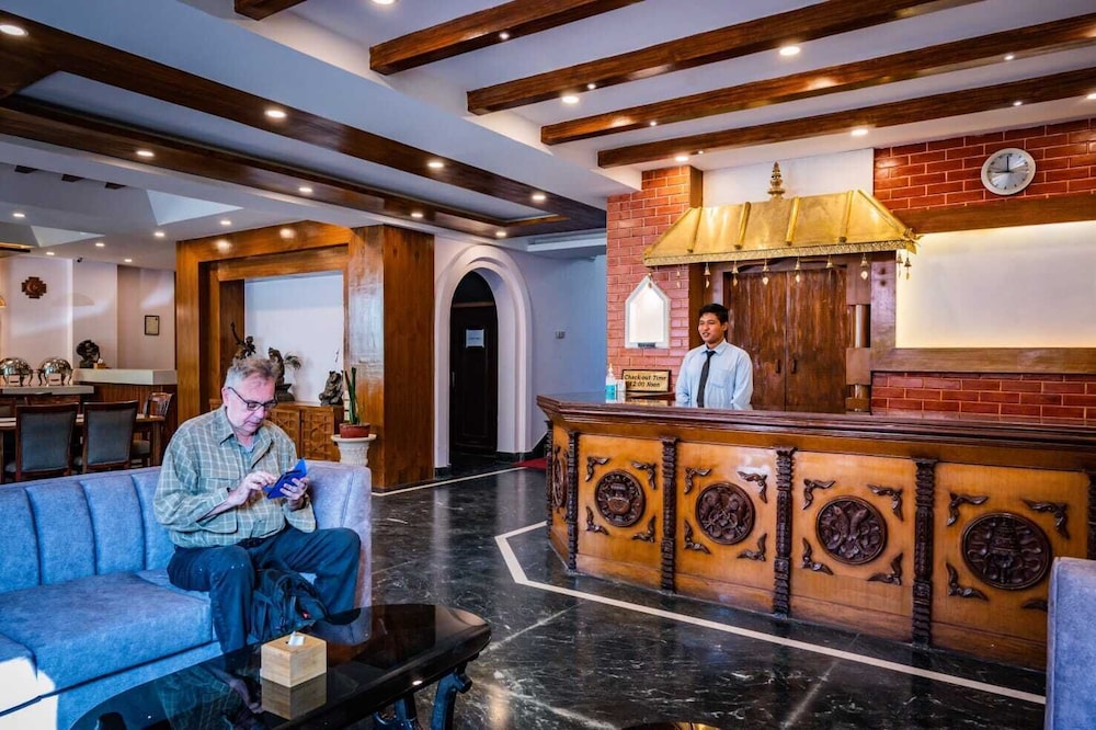 Kathmandu Prince Hotel 8/32