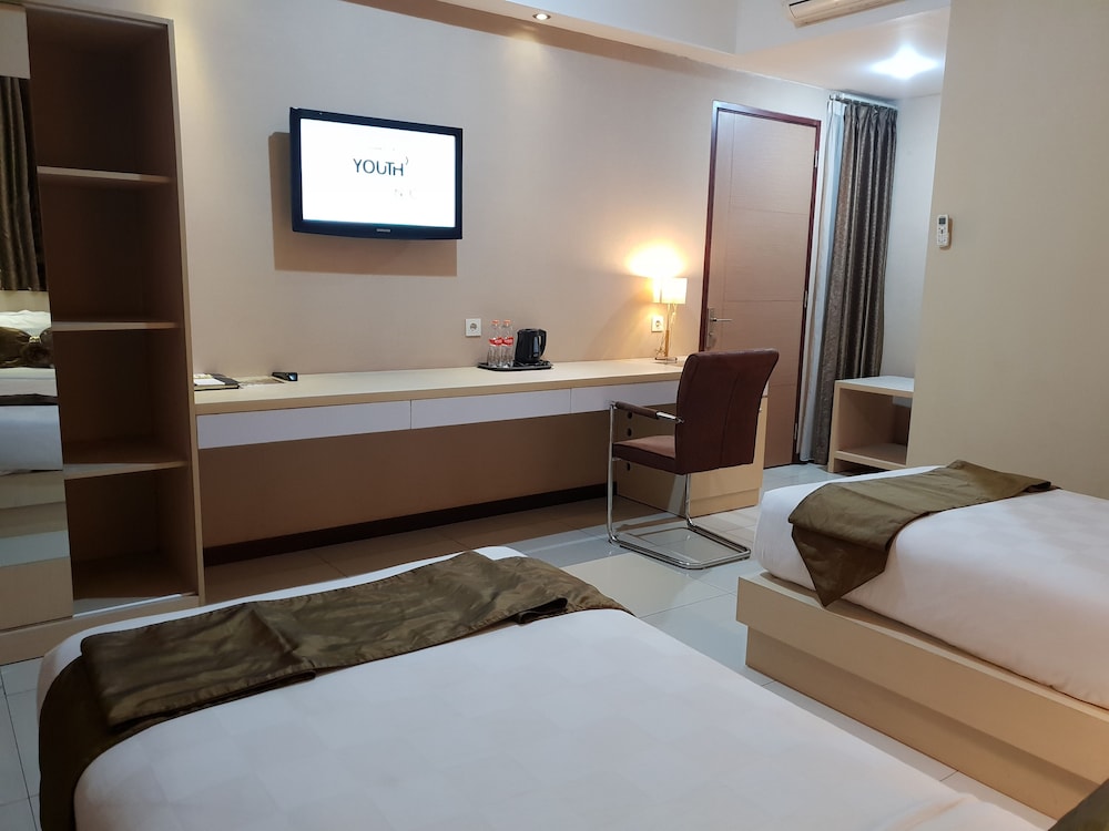 Scarlet Kebon Kawung Hotel 10/71