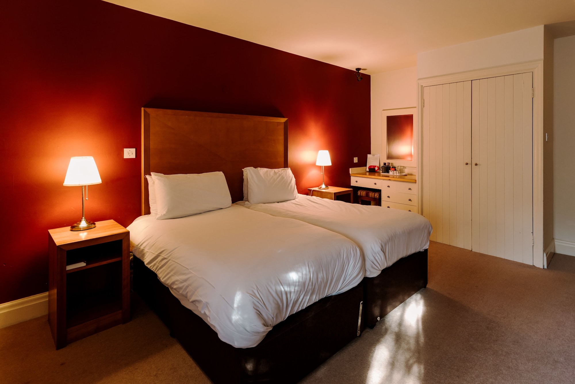 STANDARD, TWIN BEDS