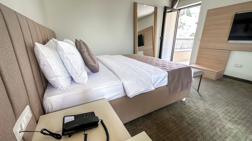 Hotel Pima Budva 37/52