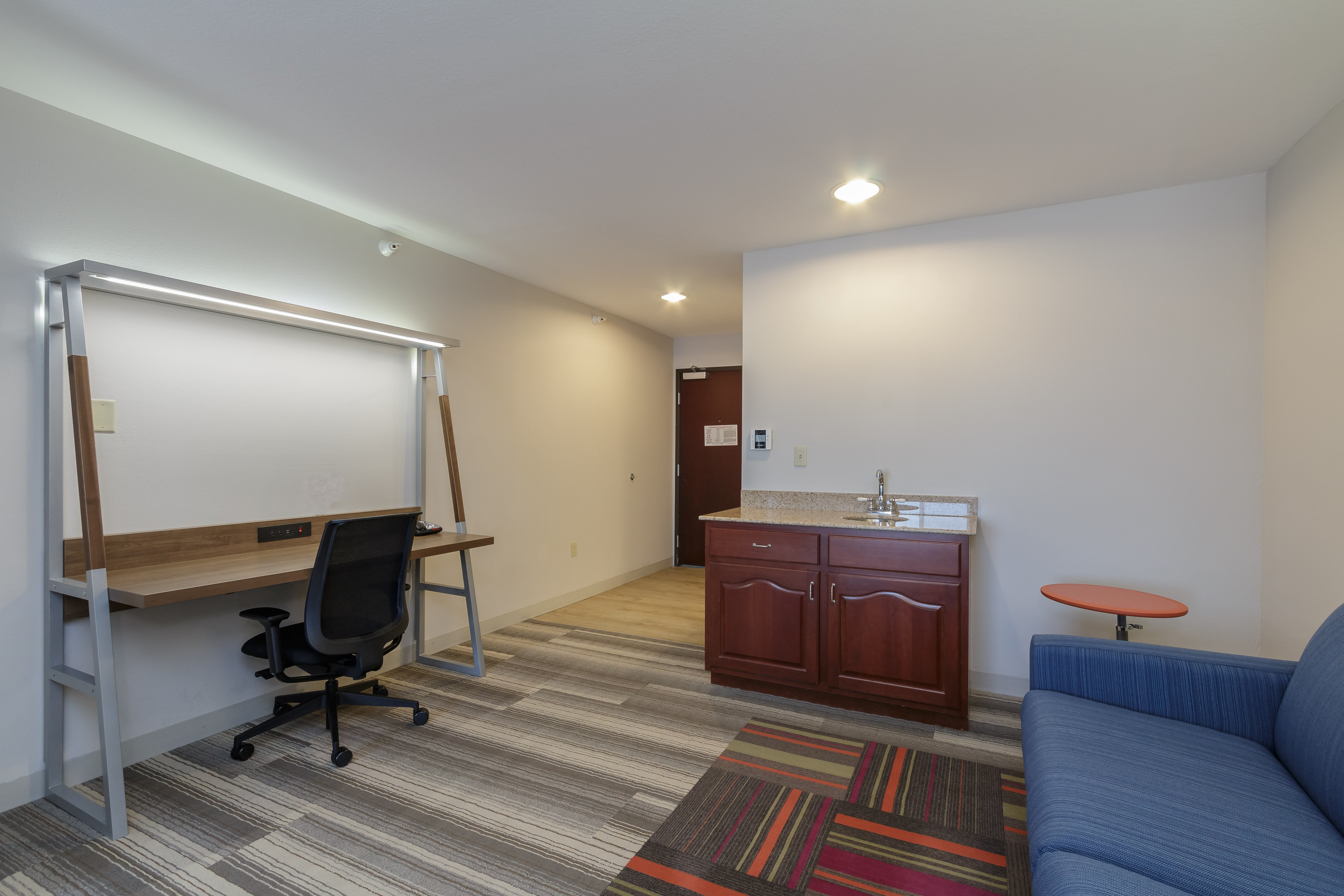 Holiday Inn Express Hotel & Suites South Bend 54/63