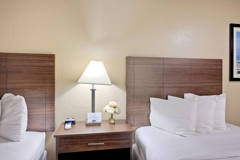 Best Western Oceanside Inn 24/46