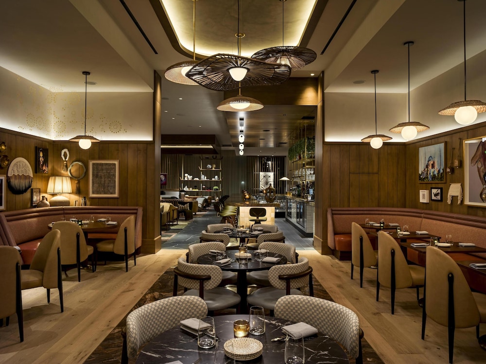 Thompson Palm Springs By Hyatt 32/48
