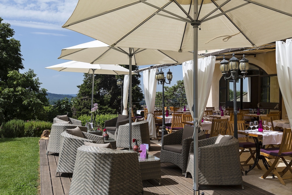 RELAIS DU SILENCE LE CLOS DE PRADINES 38/51