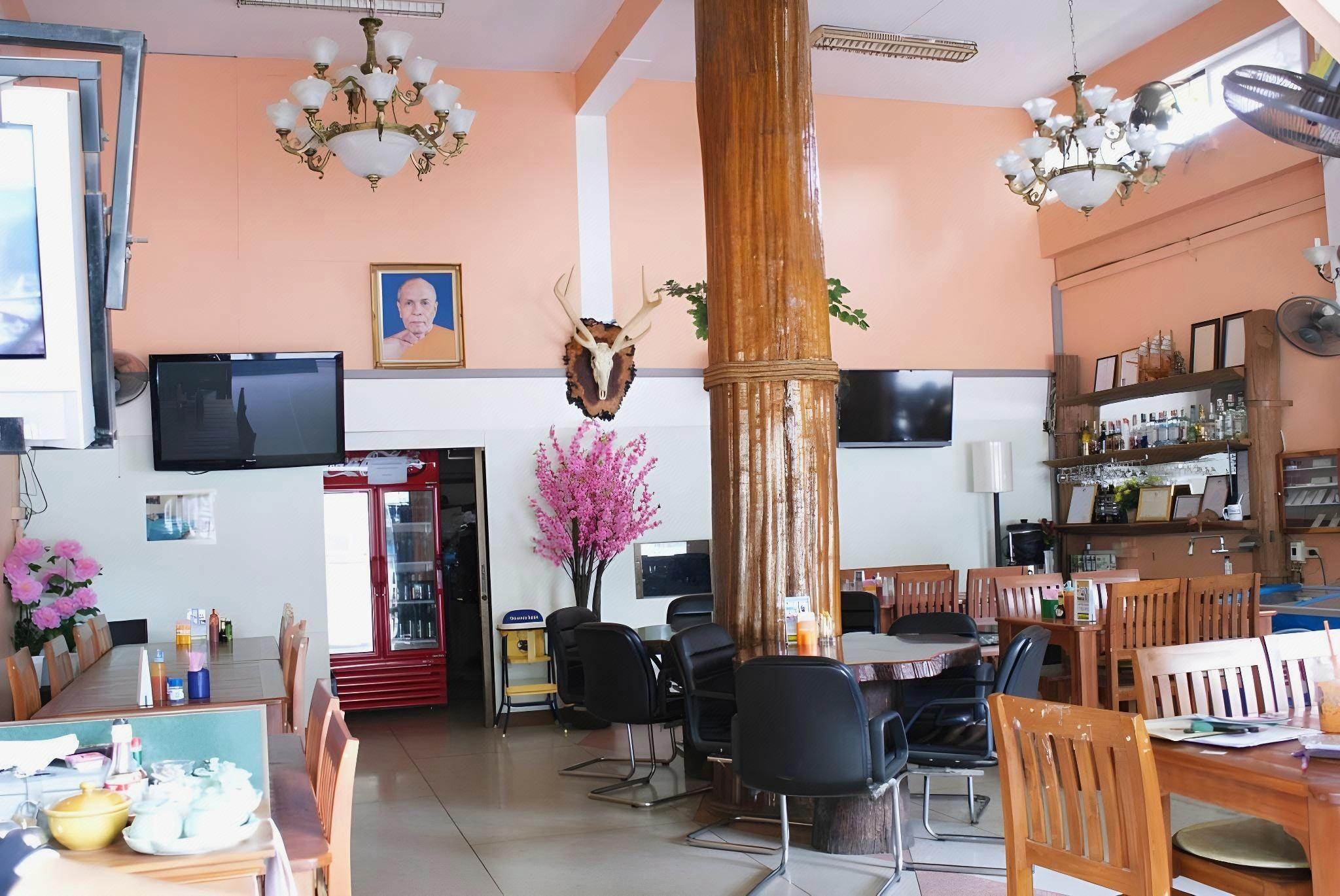 Tara Bed And Breakfast Kanchanaburi 11/17