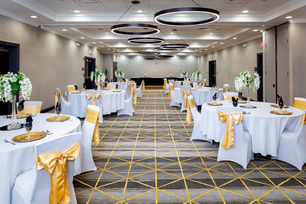 Holiday Inn Statesboro-University Area 45/62