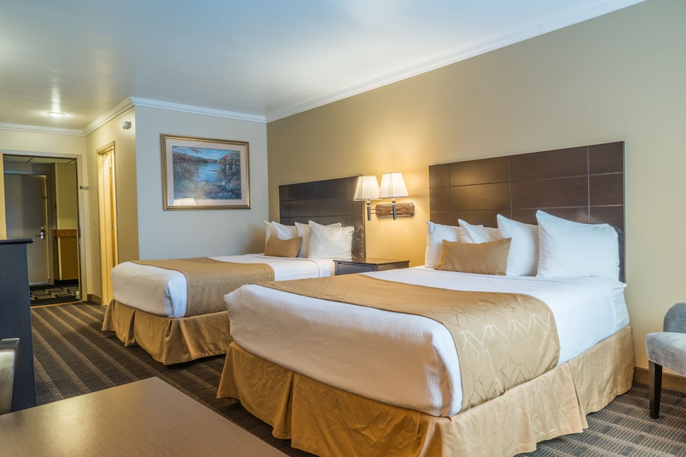 Best Western Inn & Suites Ontario 12/33