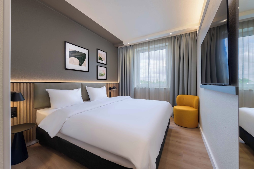 Ibis Paderborn City 25/64