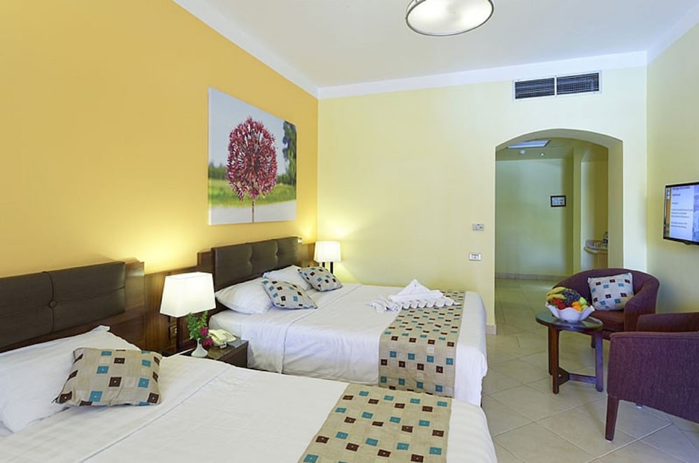 غرفة بريميوم، Three Corners Rihana Resort 5/8