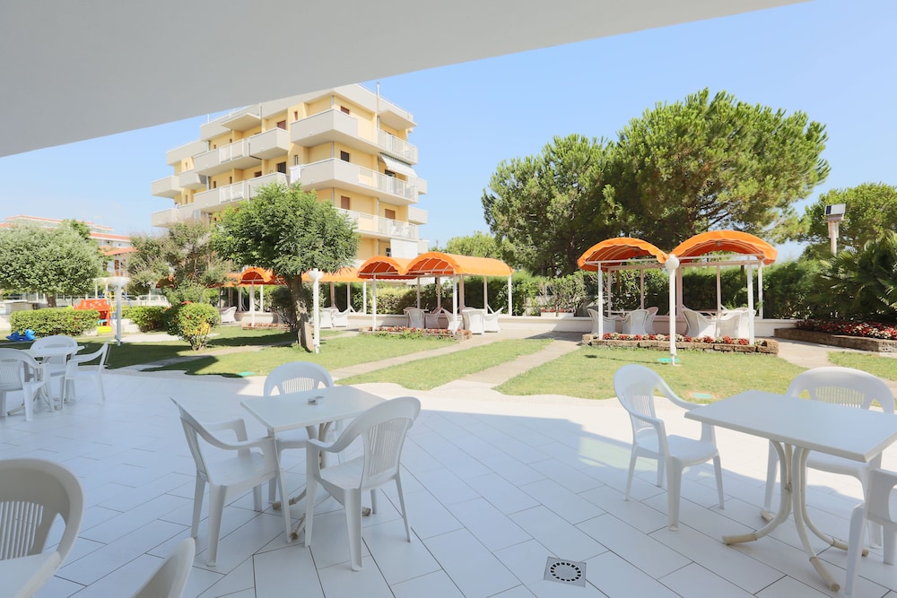 FAMILY HOTEL K2 & SPIAGGIA MARINA BEACH 28/38