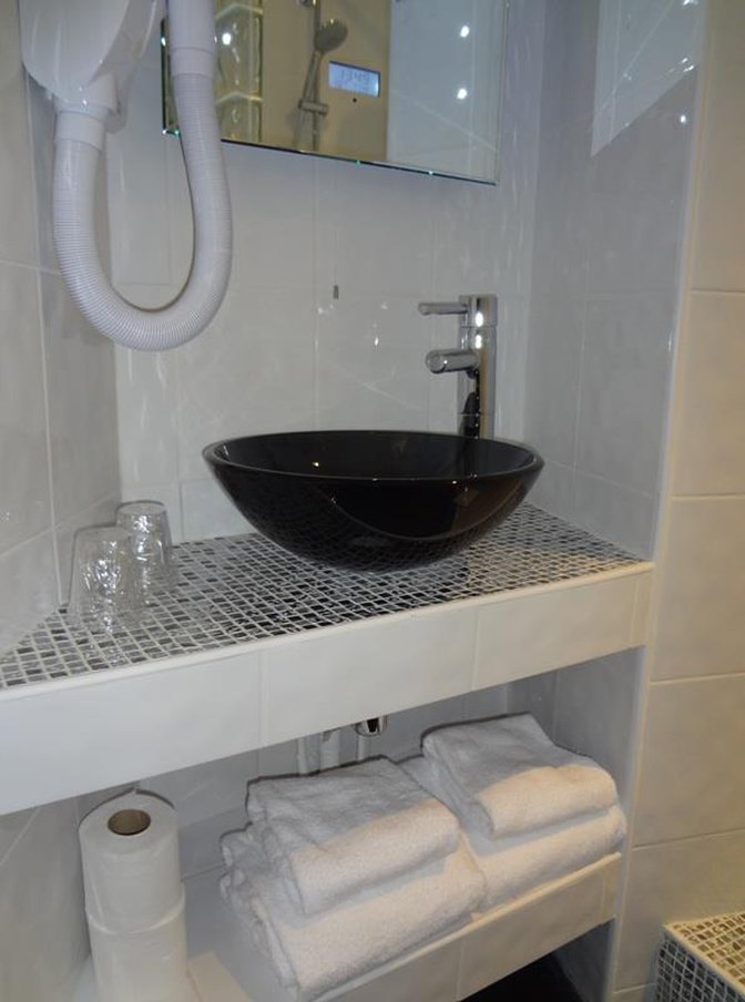 Atelier Vavin Hotel - Paris Montparnasse (ex Atelier Saint Germain) 44/46