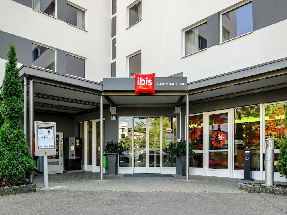 ibis Zurich Messe Airport 58/66