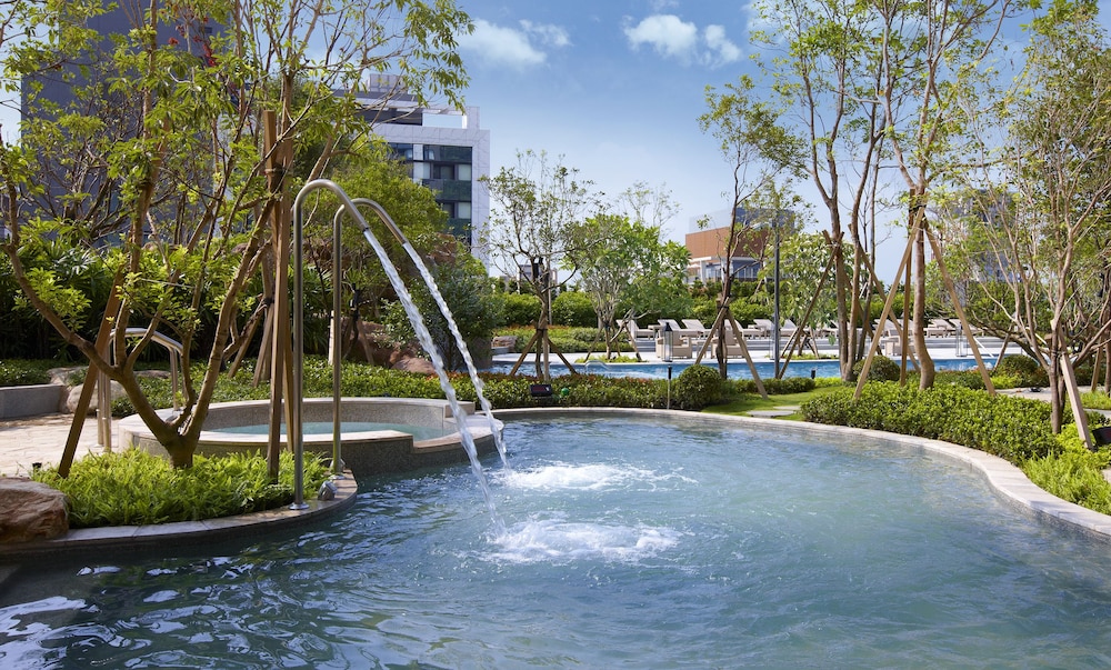 Mu Jiao Xi Hotel 44/50