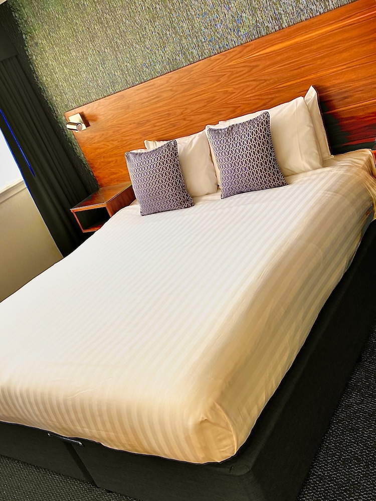 Liner Hotel 23/78