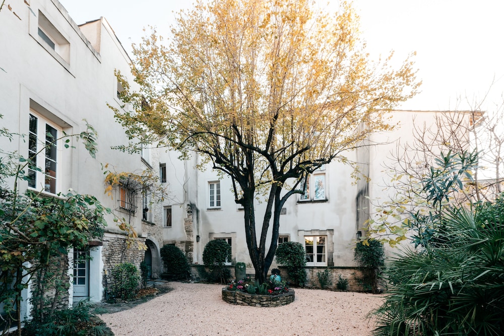 Le Clos Violette 44/50