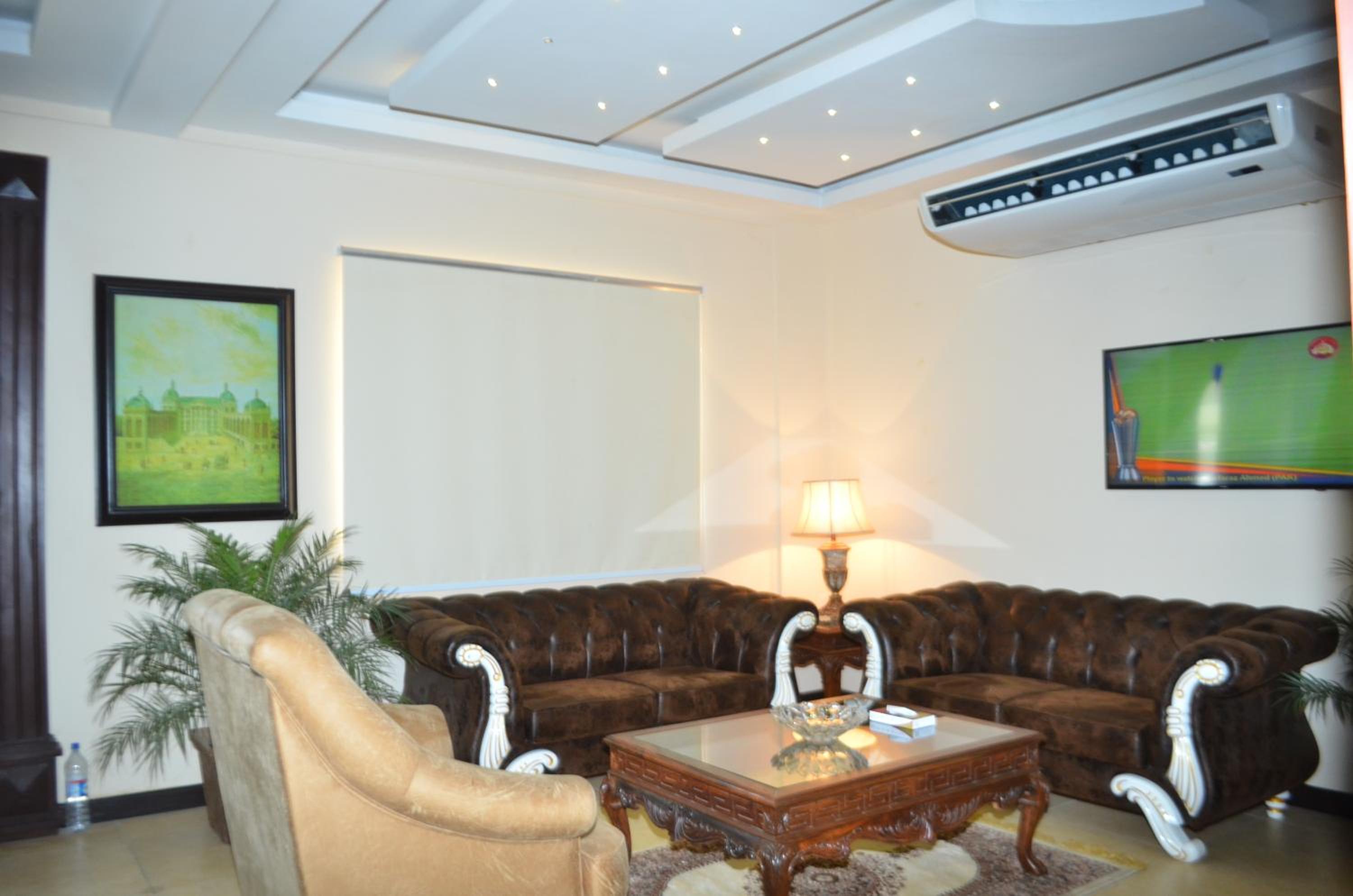 RT Serene Sukkur 11/17