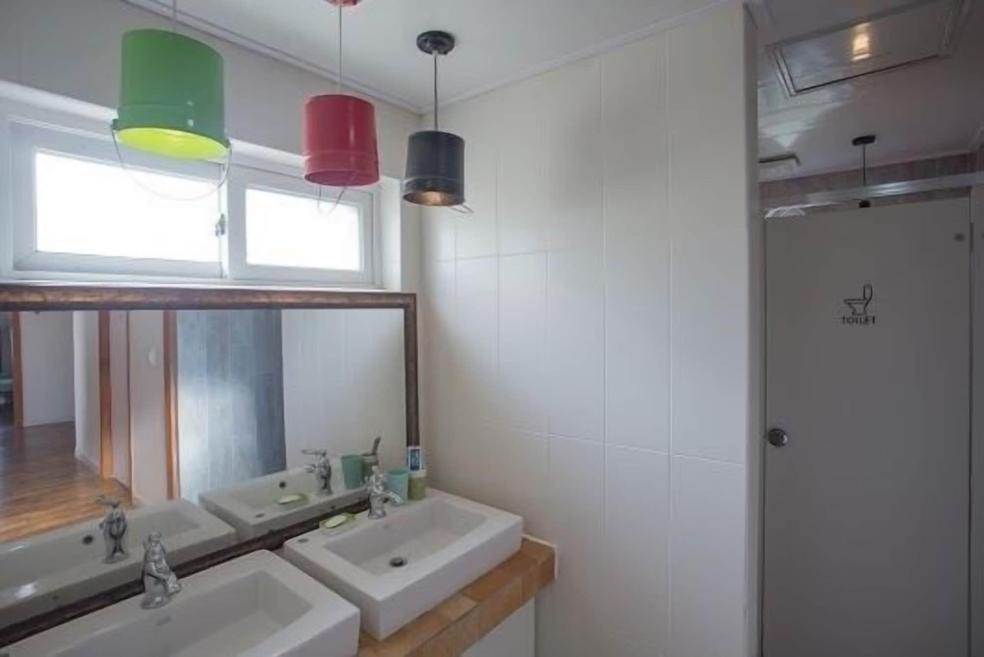 FEMALE DORM, FEMALE ONLY