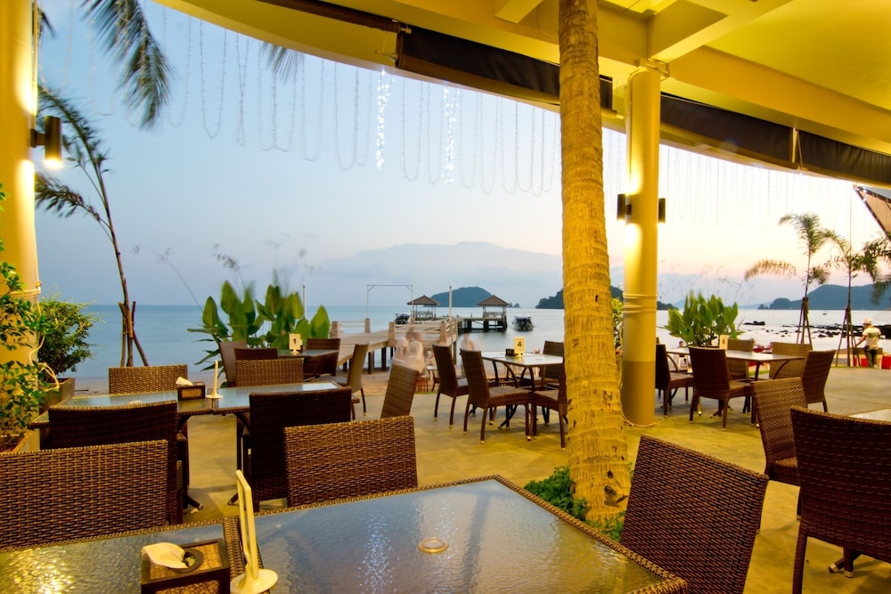 MAKATHANEE RESORT 37/63