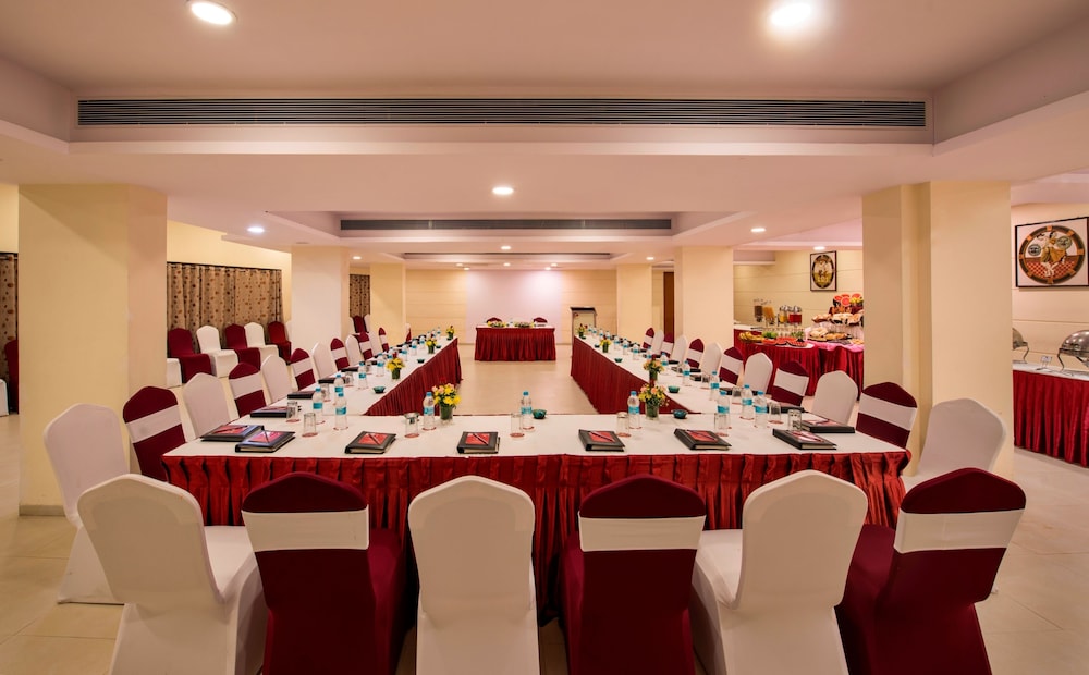 Lords Inn Vadodara 37/50