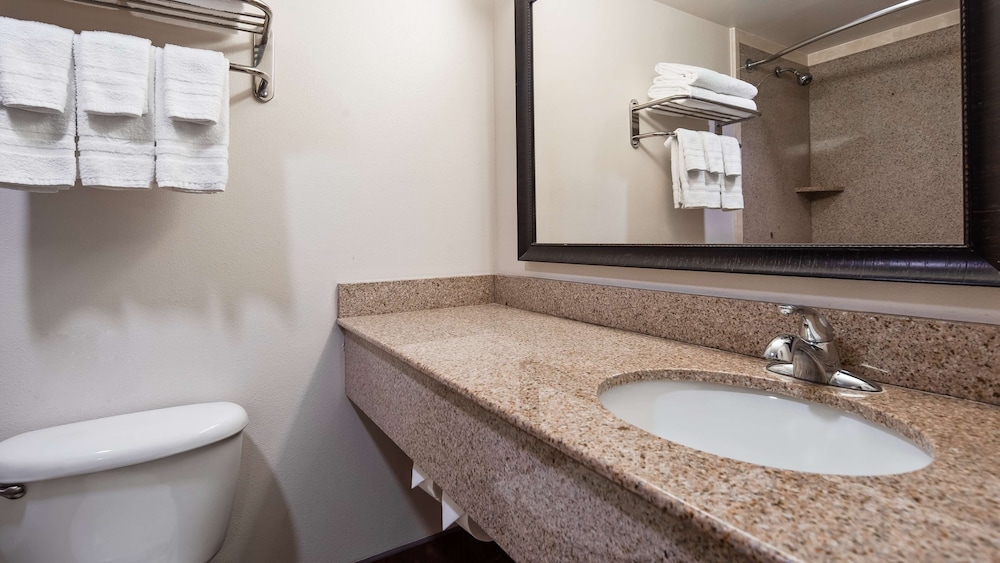 SureStay Plus By Best Western Lubbock Medical Center 14/42