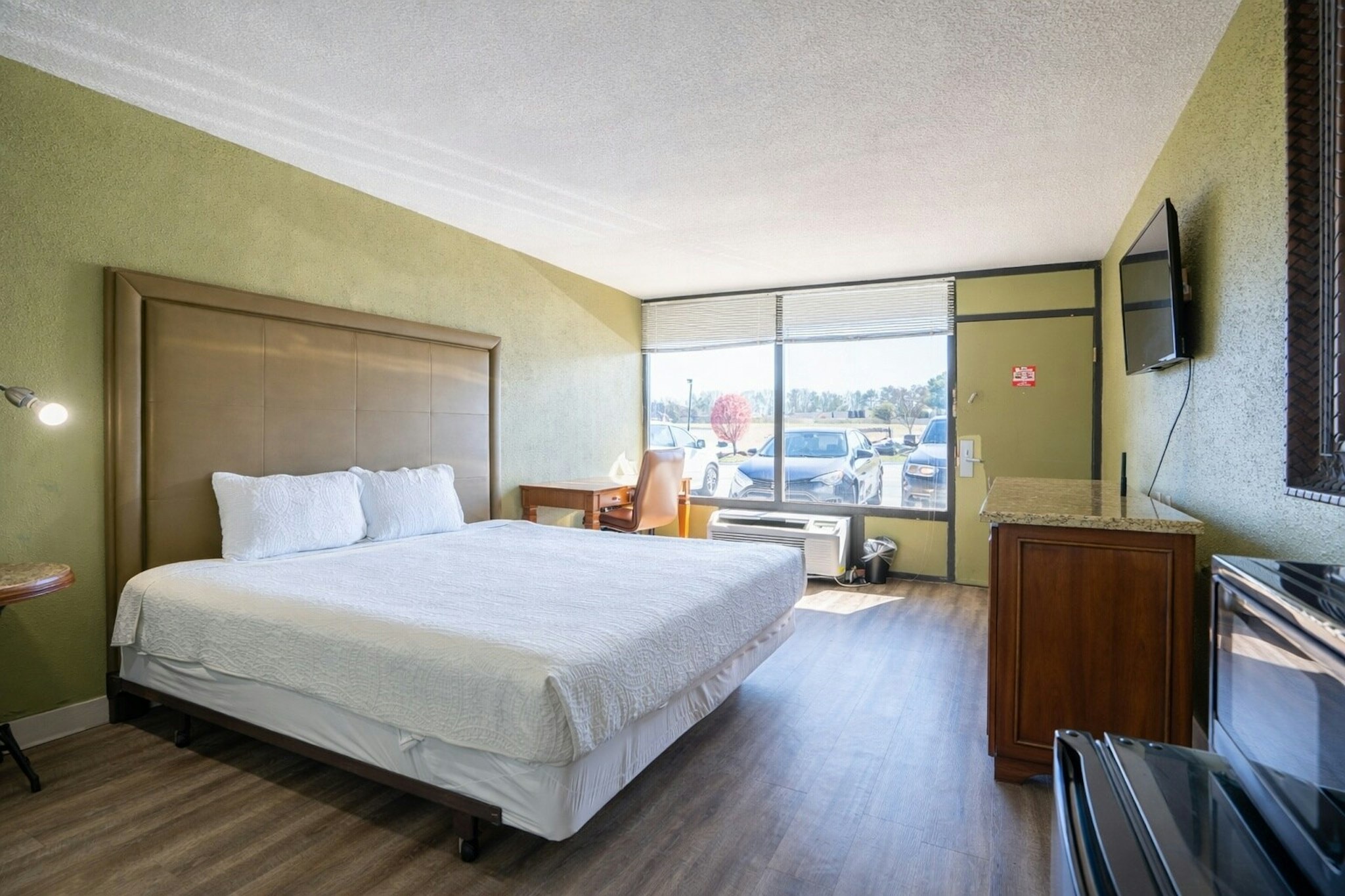 1st Place Hotel Decatur I-20 East Atlanta 19/39