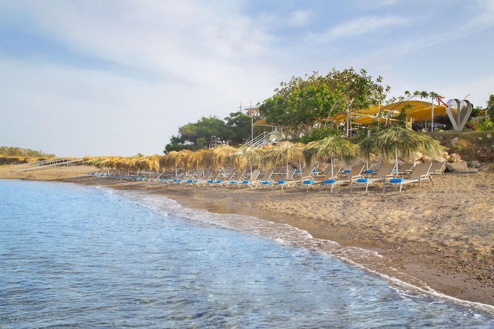 Aphrodite Hills Rentals - Premium Apartments 39/50