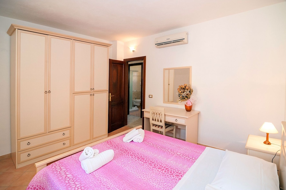 Residence Li Troni 14/42