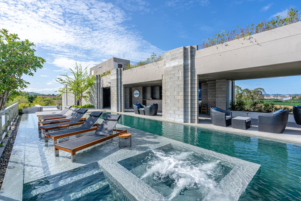 Oceanphere Pattaya Villa in SATTAHIP