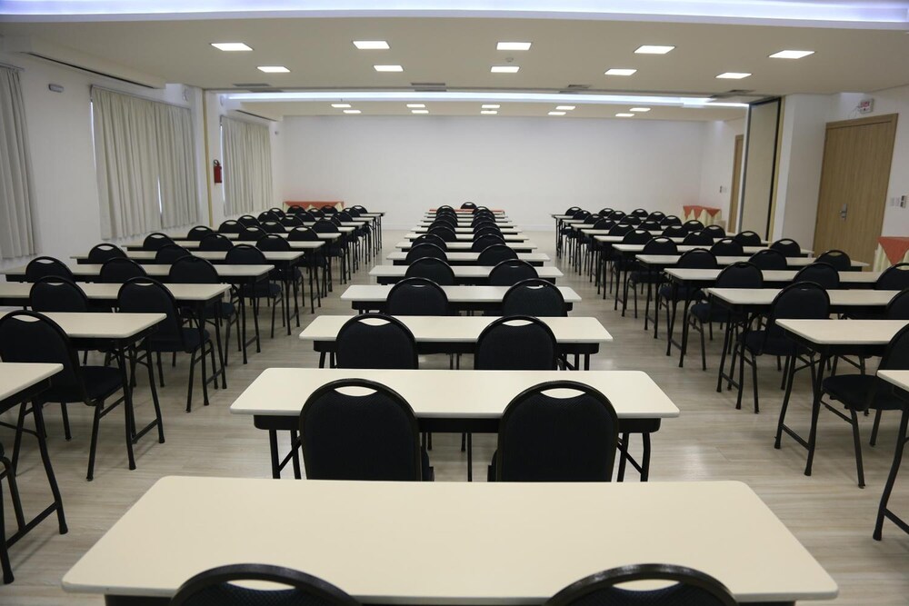 Mogano Business Hotel 26/31