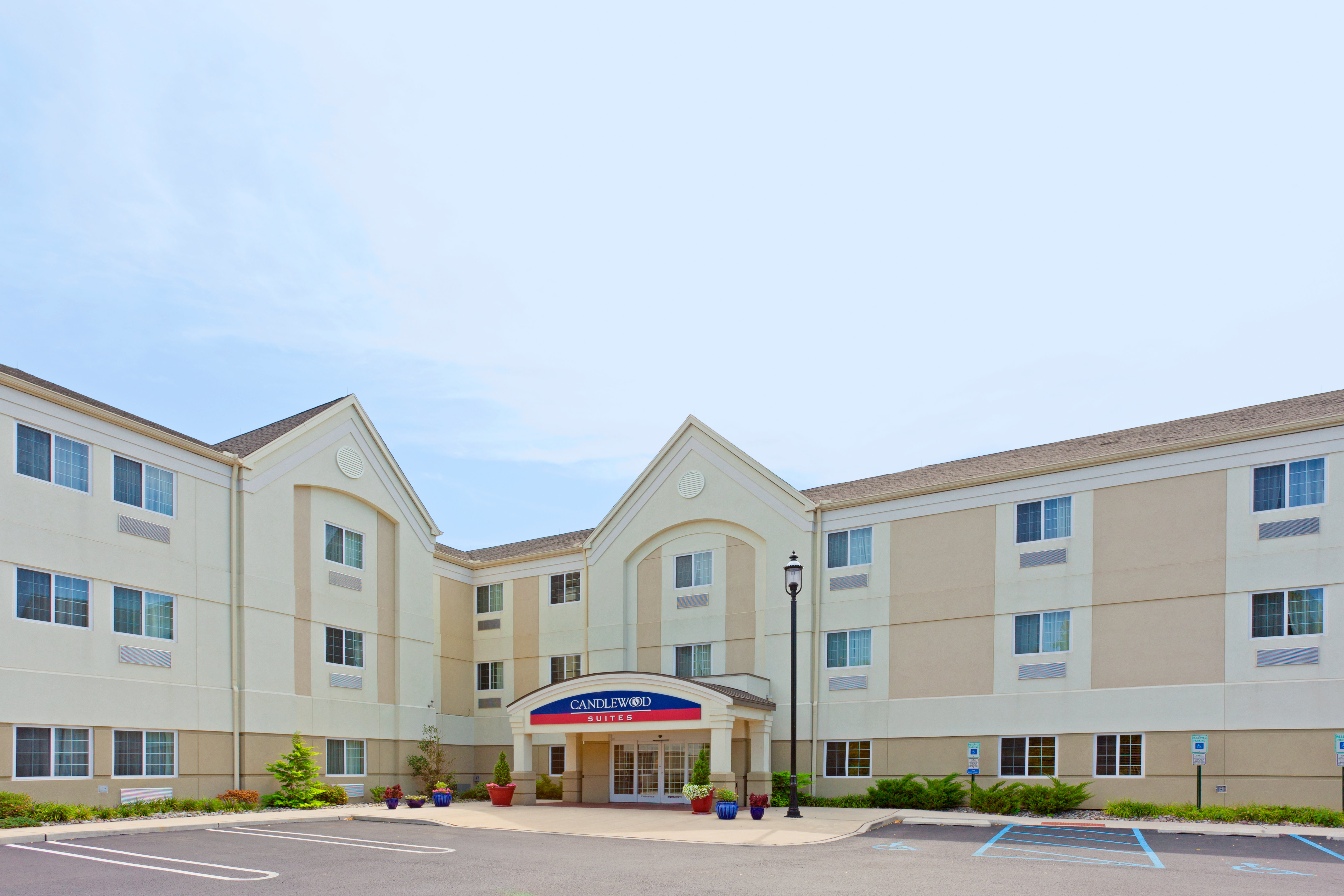 Candlewood Suites Bordentown-Trenton 77/79
