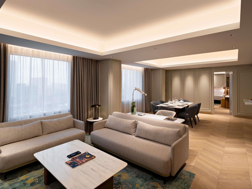 Movenpick Hotel Jakarta City Centre 38/60