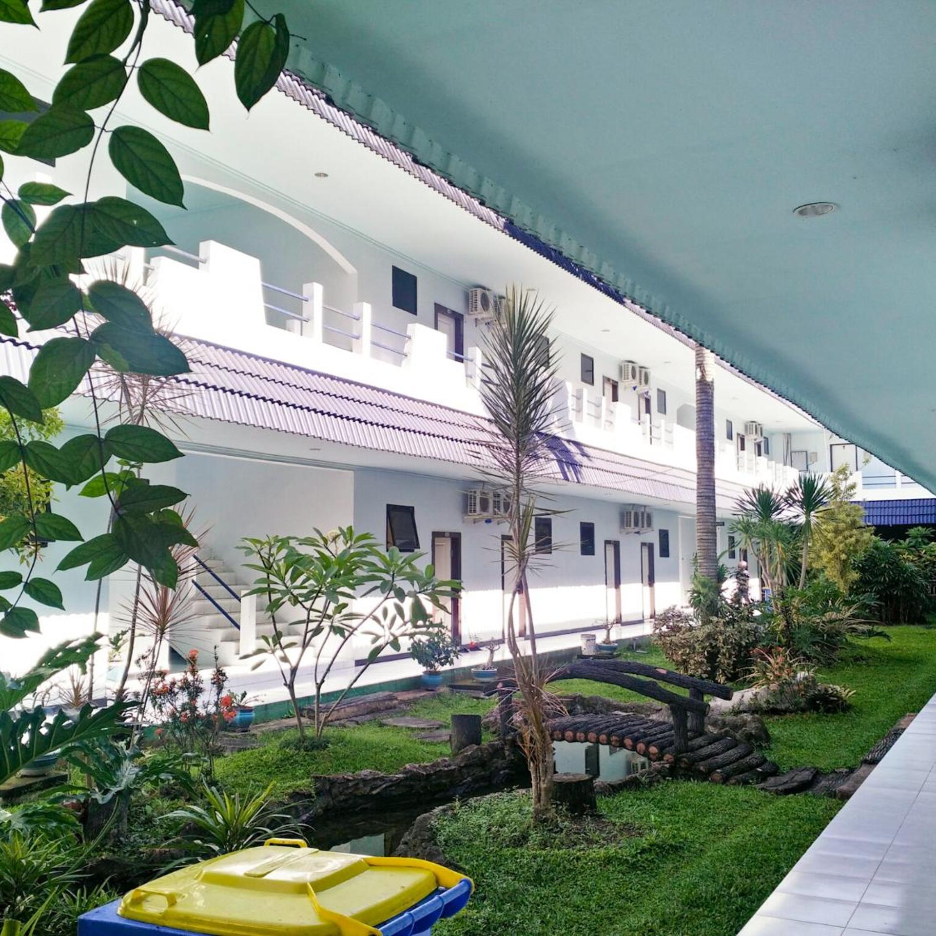 Mahkota Hotel 3/56
