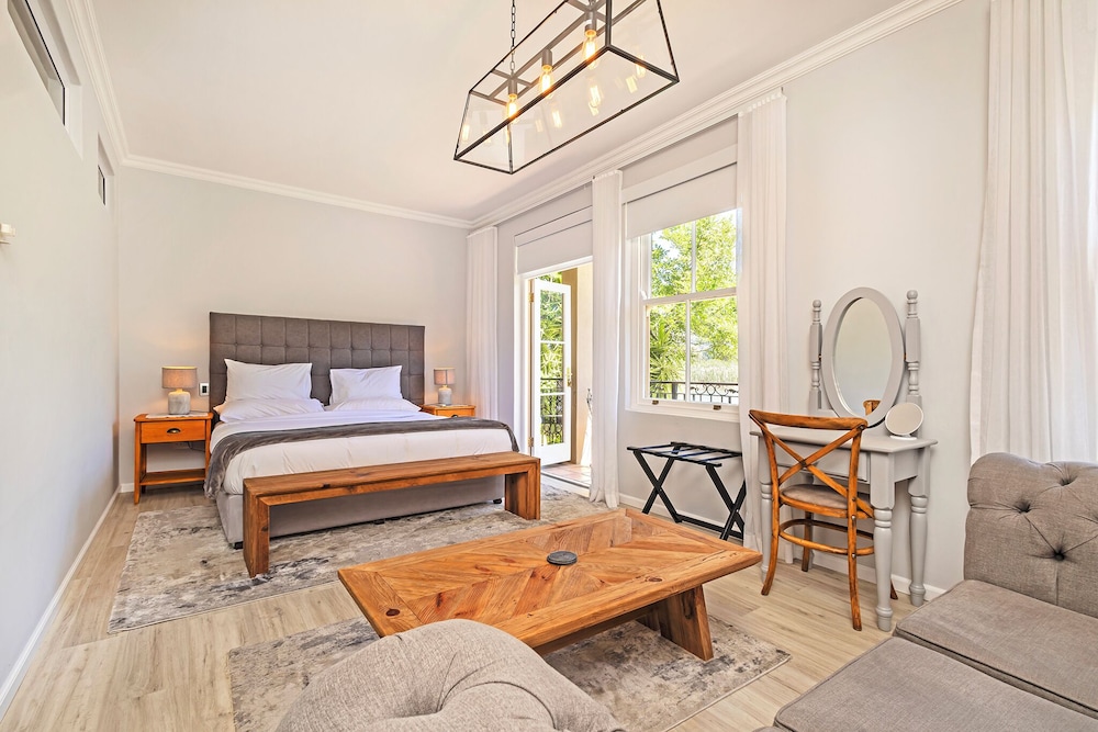 L Ermitage Franschhoek Chateau Villas 7/24