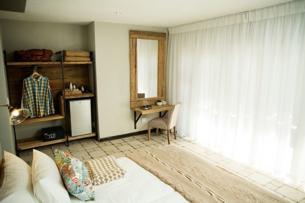 Driftwood Guesthouse 14/39
