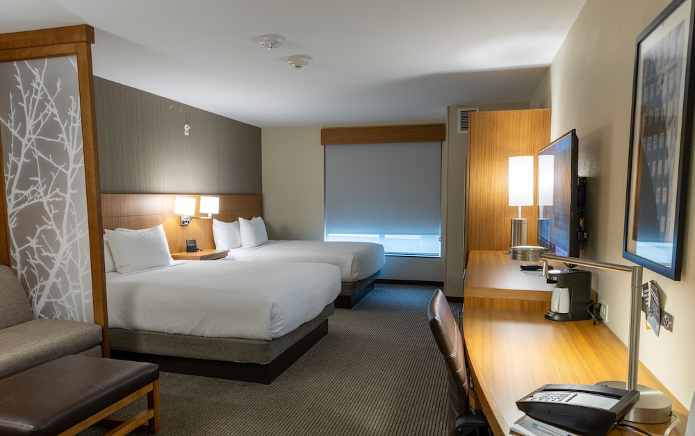 Hyatt Place West Des Moines/Jordan Creek 23/77